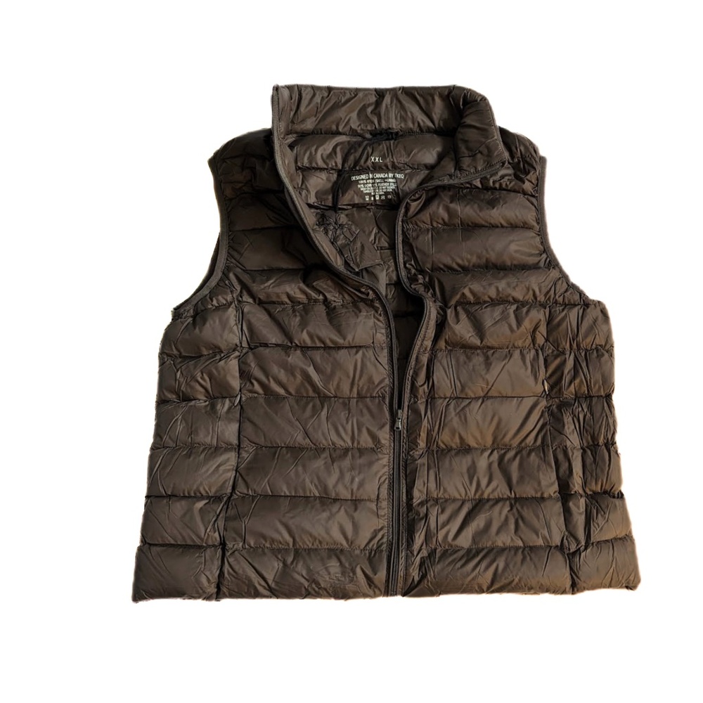 NWOT TKEQ packable down vest w/ carry pouch. brown , size XXL or M equestrian
